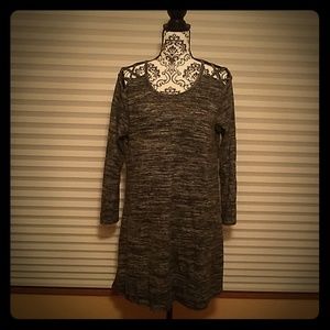 Long sleeved sweater